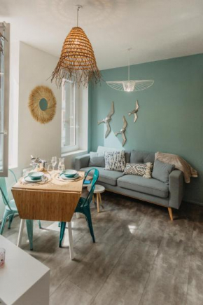 Studio Brique Bleue avec Parking Privé